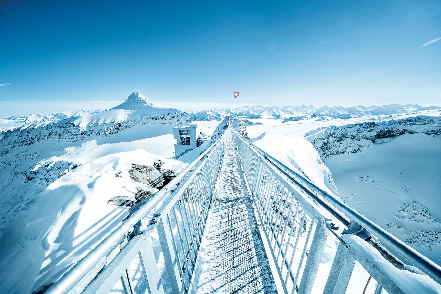 Peak Walk suspension bridge connecting two summits at Glacier 3000