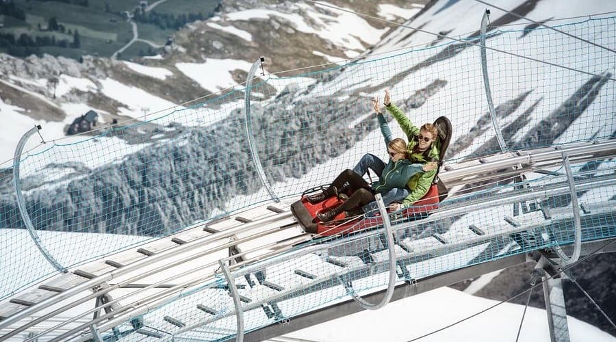 Cable car ascending to Glacier 3000
