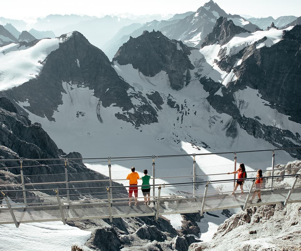 Titlis Cliff Walk suspension bridge over the glacier
